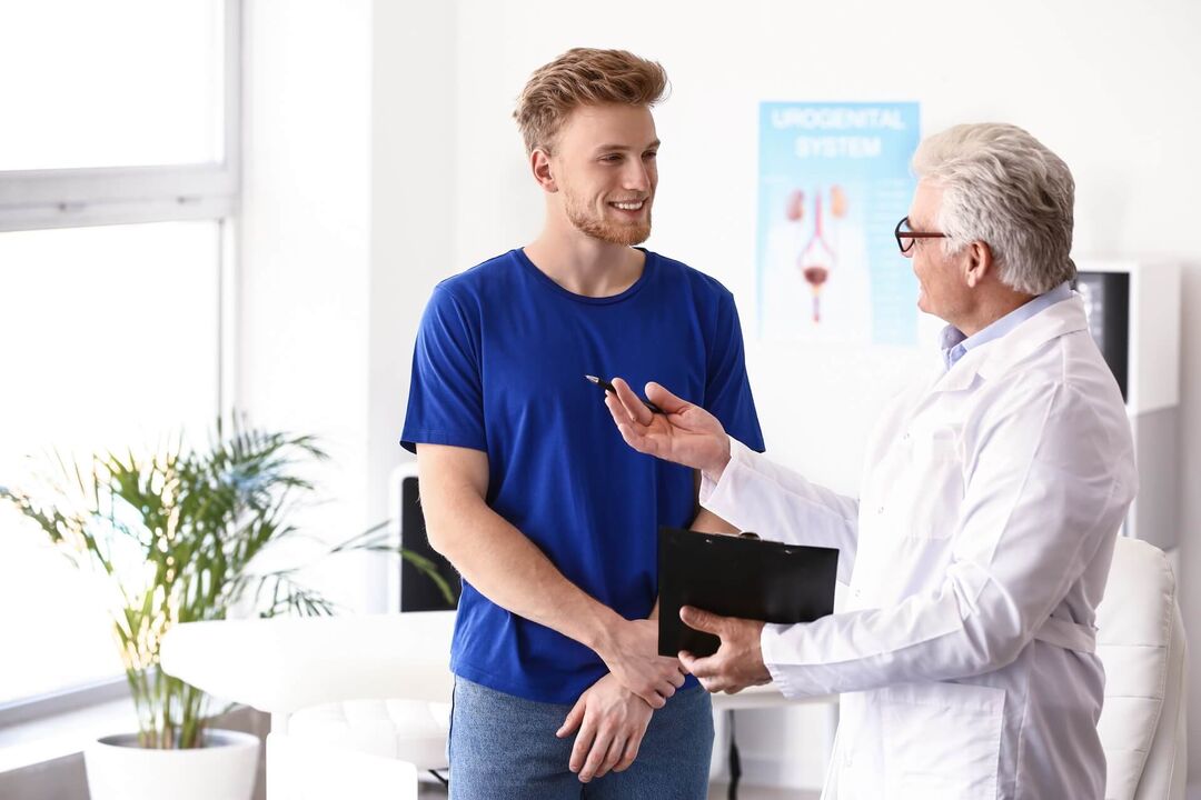E gesonde Mënsch am Dokter nodeems se predstonorm Kapselen benotzt